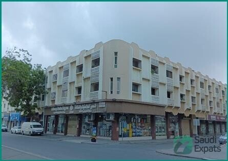 spacious-showroom-for-rent-in-al-baghdadiyah-jeddah-149-sq-meters-big-3