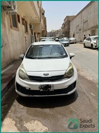 2017-kia-rio-in-excellent-condition-family-used-car-big-0