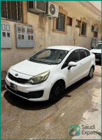 2017-kia-rio-in-excellent-condition-family-used-car-big-2