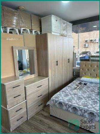 stylish-5-piece-bedroom-set-brand-new-for-sale-in-al-safa-big-2
