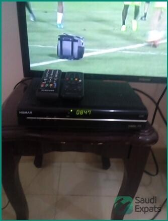 affordable-humax-digital-satellite-receiver-for-sale-big-0