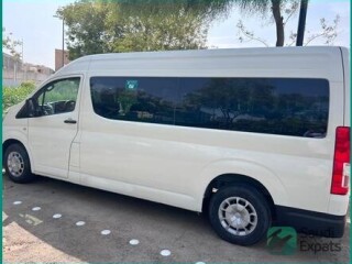 affordable-car-rental-with-driver-in-riyadh-2023