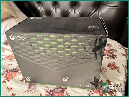 xbox-series-x-1tb-for-sale-in-hittin-big-2