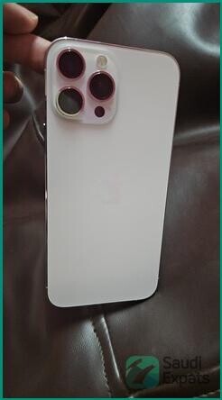 buy-a-pristine-white-iphone-13-pro-max-256gb-in-riyadh-big-0