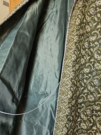 new-saudi-traditional-thobe-dekla-size-m-tall-big-3