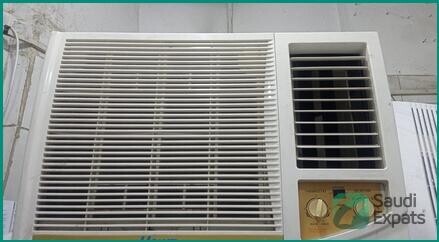 used-window-ac-for-sale-2023-hot-cold-features-free-delivery-in-al-rabwah-big-1