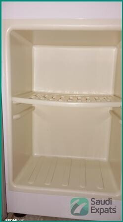water-dispenser-with-mini-fridge-almost-new-sar-250-big-3