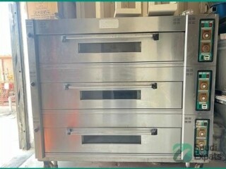 high-quality-bakery-machinery-display-furniture-for-sale-in-dammam