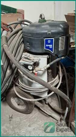 airless-spraying-compressor-for-sale-in-riyadh-big-0