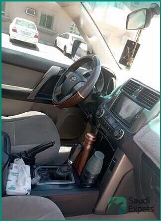 2010-toyota-prado-for-sale-in-khobar-well-maintained-big-2