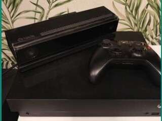 xbox-one-x-with-kinect-1tb-wd-ssd-yanbu
