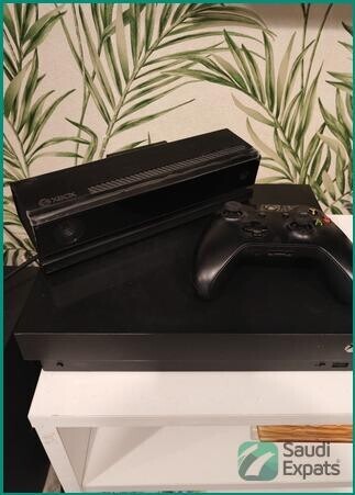 xbox-one-x-with-kinect-1tb-wd-ssd-yanbu-big-0