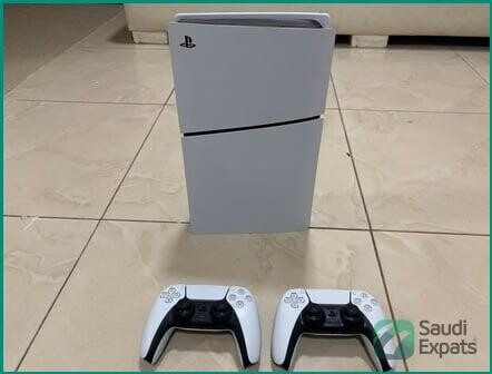 sony-ps5-disc-edition-like-new-with-accessories-big-3