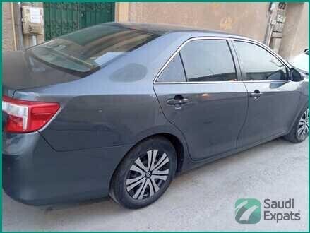 2013-toyota-camry-for-sale-in-jubail-big-0