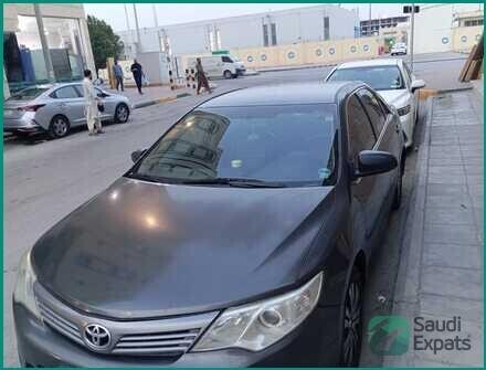 2013-toyota-camry-for-sale-in-jubail-big-1