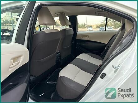 2022-toyota-corolla-xli-15-excellent-condition-first-owner-big-3
