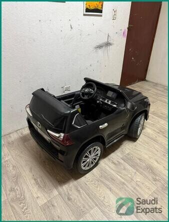 for-sale-doll-house-battery-rc-ride-on-car-electric-mi-scooter-in-jubail-big-1