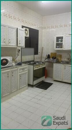 furnished-studio-room-for-indian-female-employees-in-riyadh-big-2