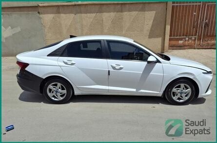 lease-transfer-2024-hyundai-accent-in-riyadh-big-1