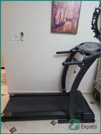 high-quality-foldable-treadmill-in-excellent-condition-khobar-big-4