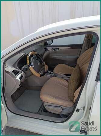 2015-nissan-sentra-for-sale-excellent-condition-big-3