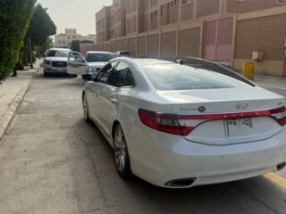2014-hyundai-azera-for-sale-in-riyadh-excellent-condition