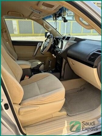 2016-toyota-land-cruiser-prado-4x4-excellent-condition-big-4