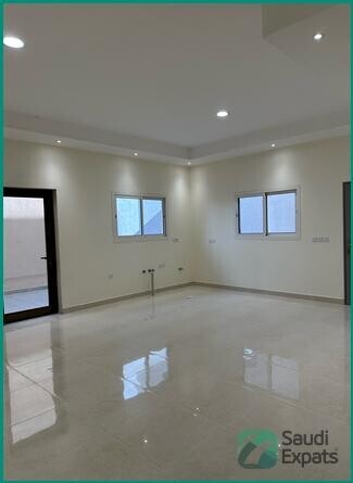 spacious-family-villa-for-rent-in-al-khobar-al-aziziah-375-sqm-big-4