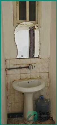 family-friendly-2-bedroom-flat-for-rent-in-manfuha-riyadh-big-4