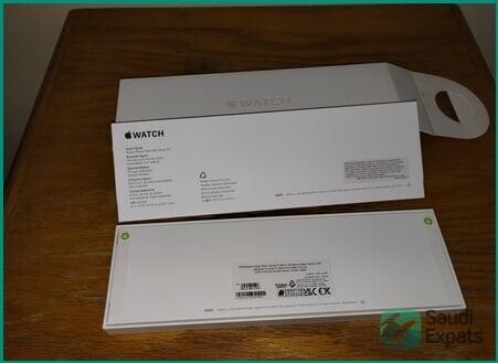 brand-new-apple-watch-series-10-46mm-for-sale-in-naseem-big-3