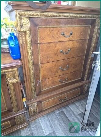 stylish-furniture-set-for-sale-bed-almirah-wardrobe-800-sar-big-0