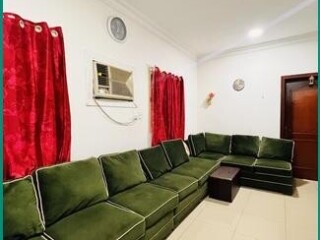stylish-8-seater-sofa-set-for-sale-in-dammam
