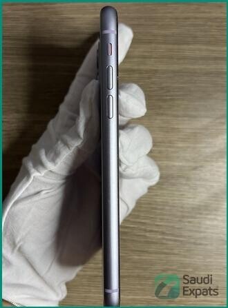 apple-iphone-11-128gb-excellent-condition-great-offer-in-riyadh-big-4