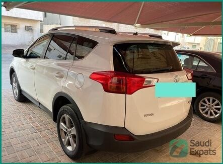 2015-toyota-rav4-xle-low-mileage-excellent-condition-in-dammam-big-2
