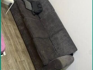 almost-new-bedroom-furniture-set-riyadh