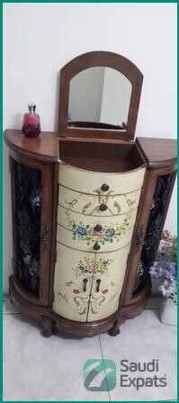 household-items-sale-comfy-couch-4-burner-stove-in-riyadh-big-3