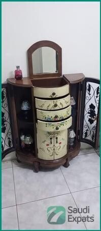 household-items-sale-comfy-couch-4-burner-stove-in-riyadh-big-1