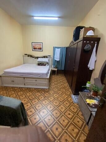 fully-furnished-1-bedroom-with-kitchen-in-jubail-sar-1000month-big-0