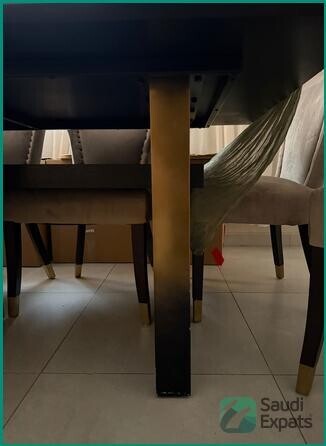 elegant-dining-table-and-chairs-set-used-for-1-year-big-1
