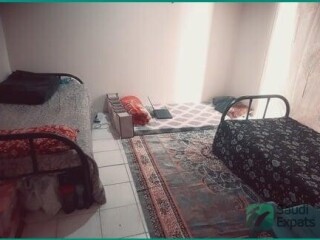 bed-space-for-professionals-near-national-museum-metro-available-july-2025