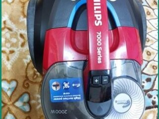 powerful-2000w-philips-vacuum-cleaner-in-khobar-accessories-included