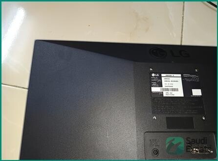 brand-new-lg-195-inch-monitor-for-sale-in-al-batha-big-0