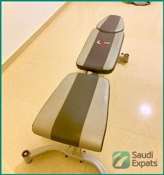 2023-fitness-1st-incline-workout-bench-excellent-condition-for-sale-in-riyadh-big-0