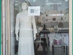 thobe-shop-for-sale-in-al-manar