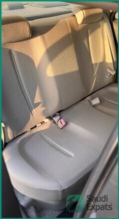 toyota-yaris-2013-for-sale-in-jeddah-excellent-condition-big-4