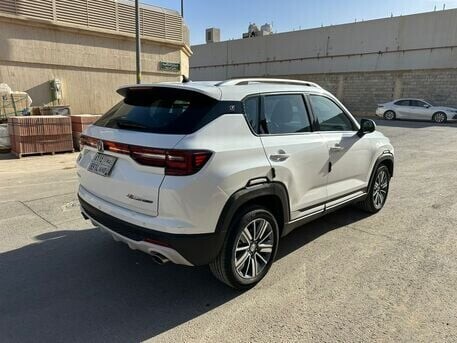 2021-changan-cs35-plus-pristine-condition-riyadh-big-4