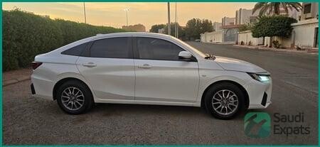 2024-toyota-yaris-for-sale-in-jeddah-excellent-condition-big-4