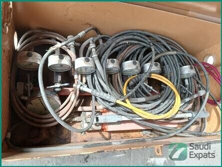 hydraulic-manifold-made-in-uk-for-sale-in-dammam-big-0