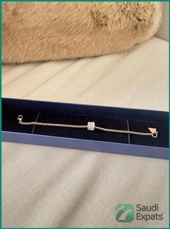 authentic-fossil-and-guess-bracelets-like-new-sar-30-each-big-0