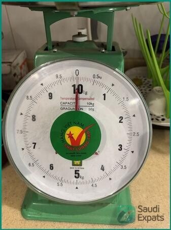 40-inch-tcl-full-hd-screen-food-scale-and-car-seat-massager-big-1